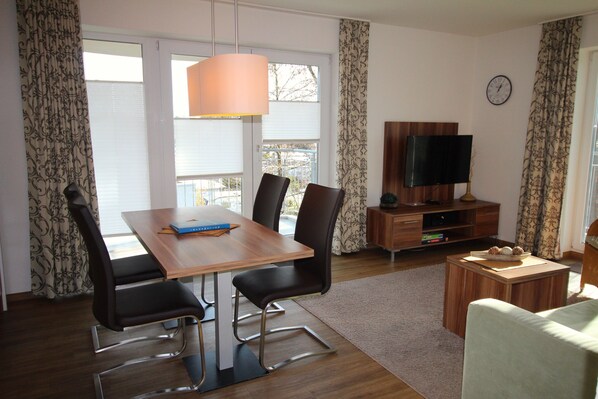 Imagen sin descripción, 1 de 14, botón