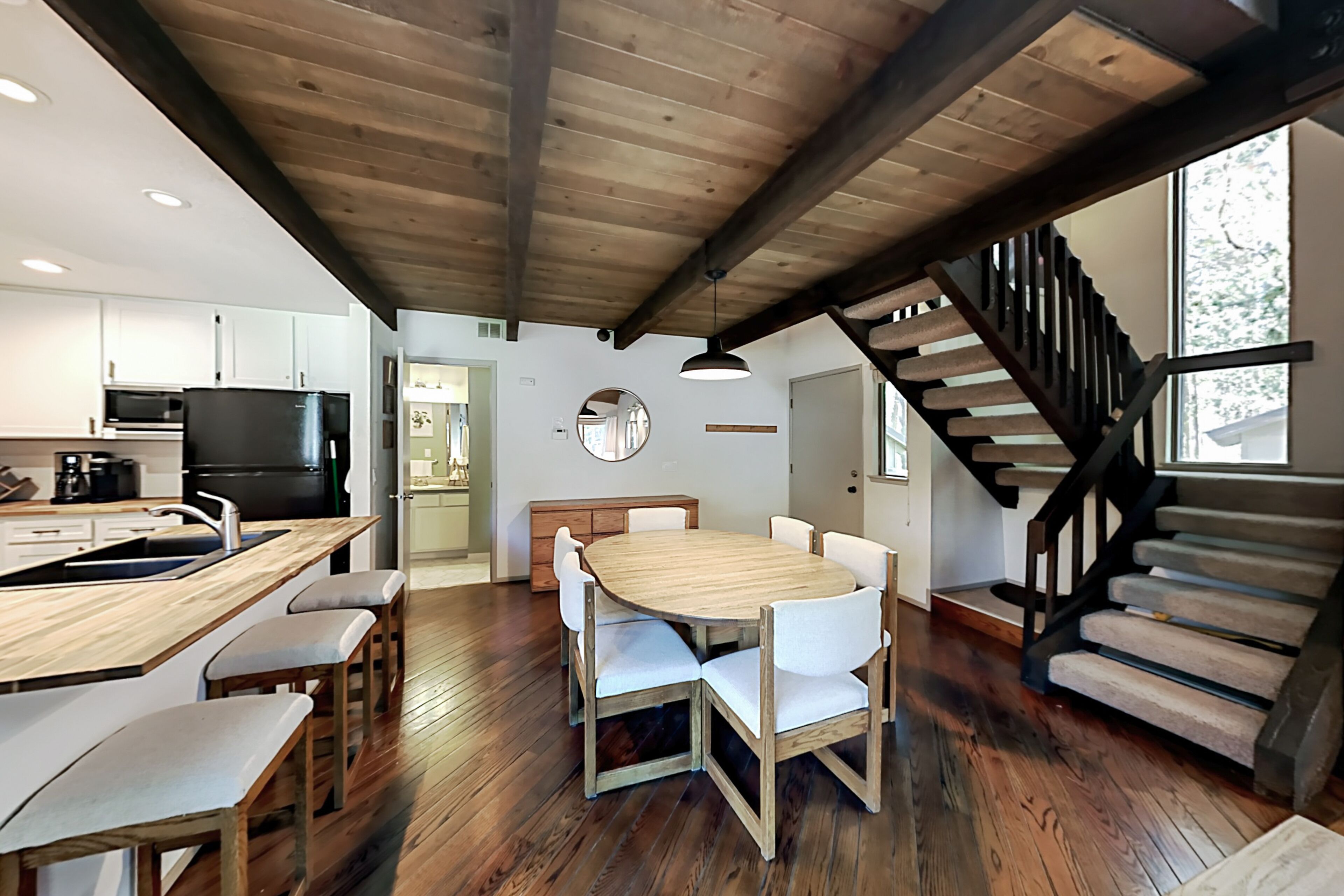 Sunriver Hideaway at Tennis Village | Fireplace, Patio, 6 SHARC Passes