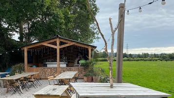 BBQ/picnic area