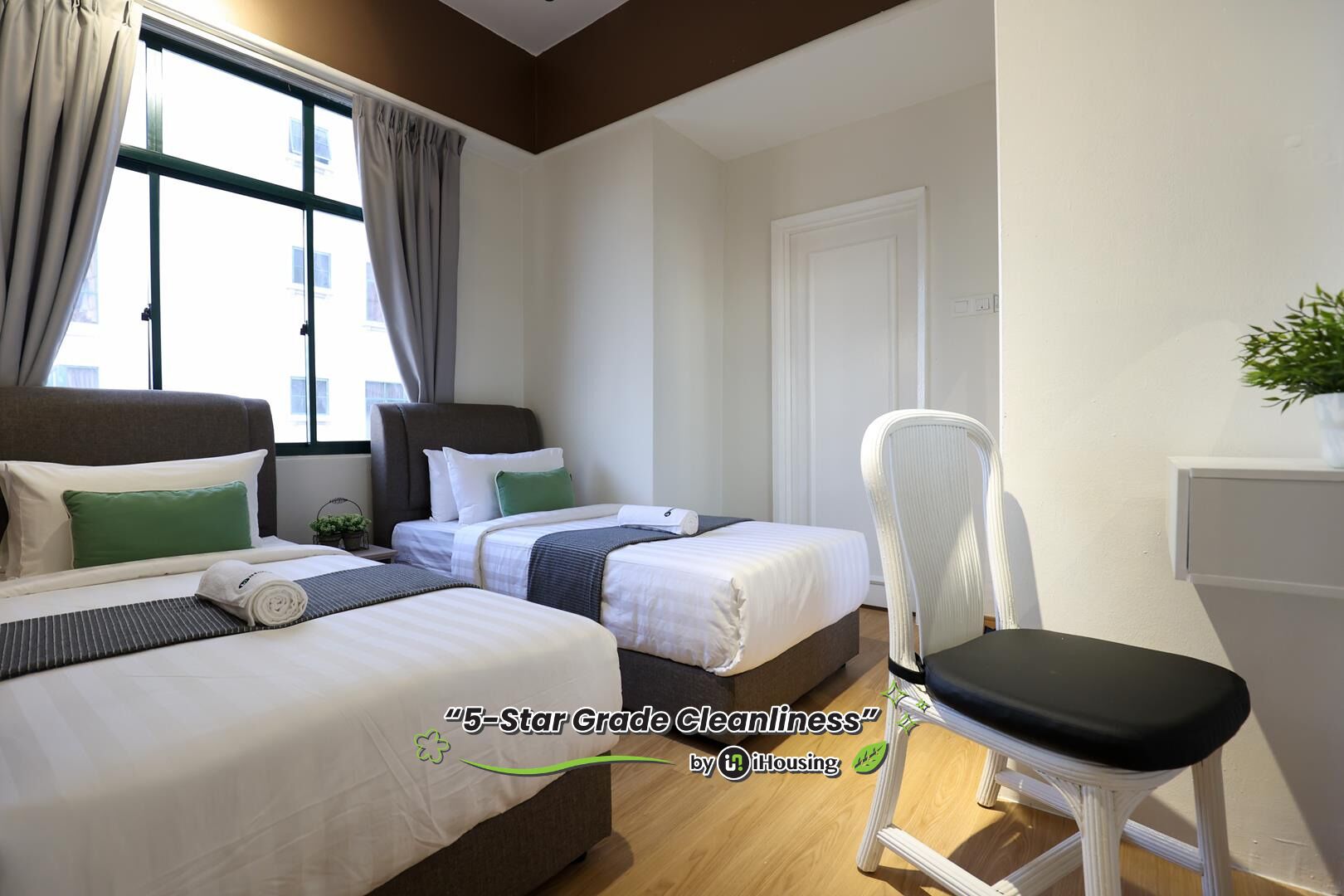 Appartement Confort, 2 chambres, accès piscine | Literie de qualité supérieure, fer et planche à repasser