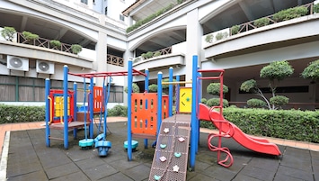 Children’s play area – outdoor