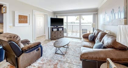 Slice of Heaven - Watercoastal view!