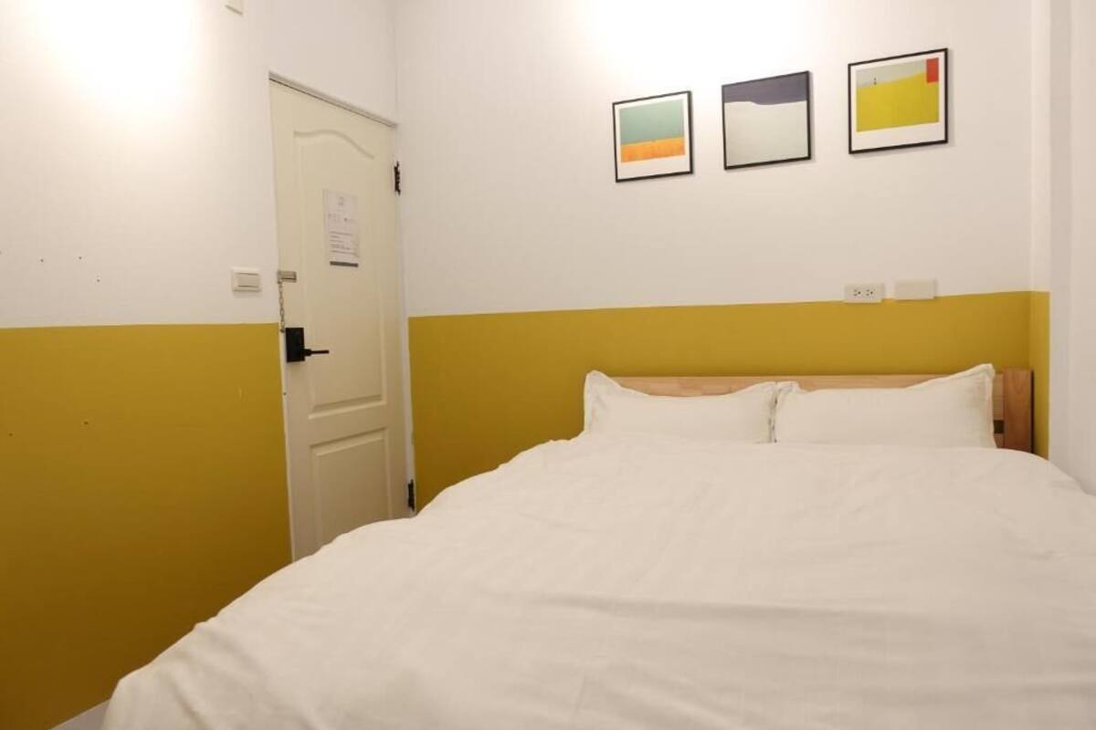 Comfort Double Room | Down duvets, free WiFi