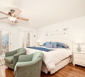 5 habitaciones, tabla de planchar con plancha y cuna de viaje 