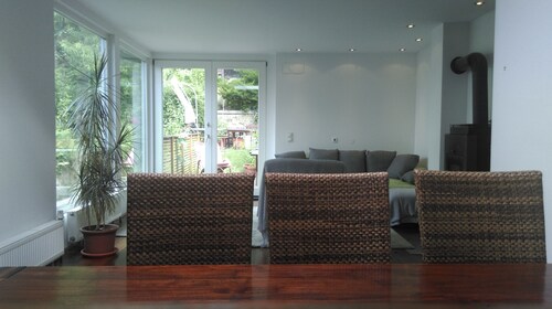 Spacious, modern top-floor apartment on the outskirts of the city