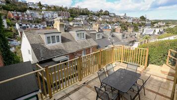 Cottage | Property grounds