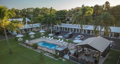 Kinka Palms Motel