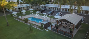 Kinka Palms Motel