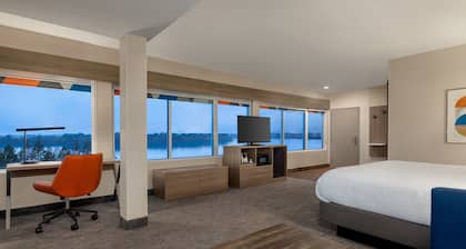 Holiday Inn Express Evansville Downtown by IHG