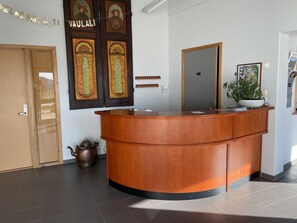 Reception - Pulpit Rock hostel Vaulali (Strand)