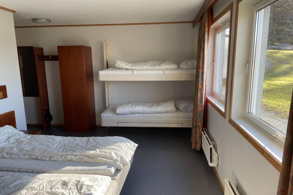 Basic Quadruple Room | Desk, laptop workspace, travel crib, WiFi (free)