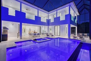 Piscine couverte, piscine chauffée