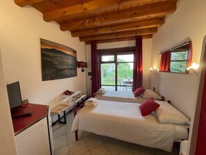 1 bedroom, in-room safe, bed sheets
