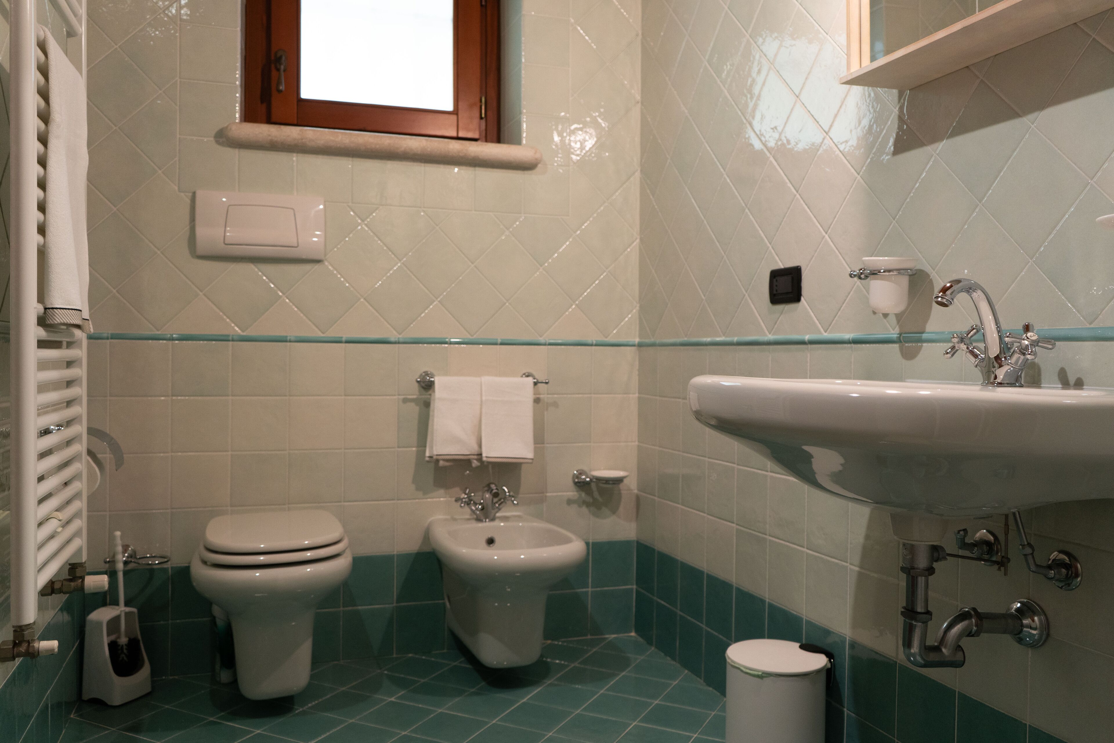 RED flat (2 pax), FIOCCHINA magic place - Salò - Garda Lake