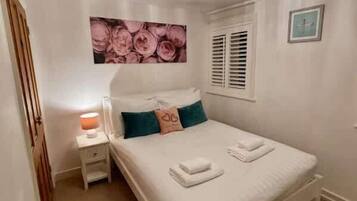 2 bedrooms, iron/ironing board, travel crib, WiFi