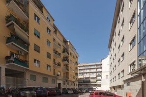 Esterni