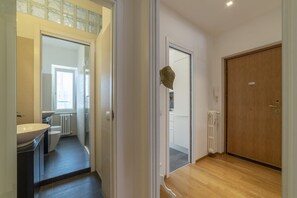 Dusj, hårføner og bidé