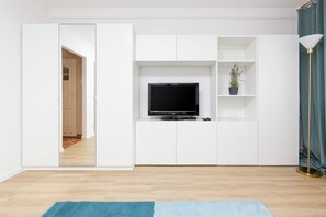 Interior - Malawskiego 5 Warsaw | Studio with a Functional Interior | Business Trip | Romantic Stay in Warsaw (Warsaw)