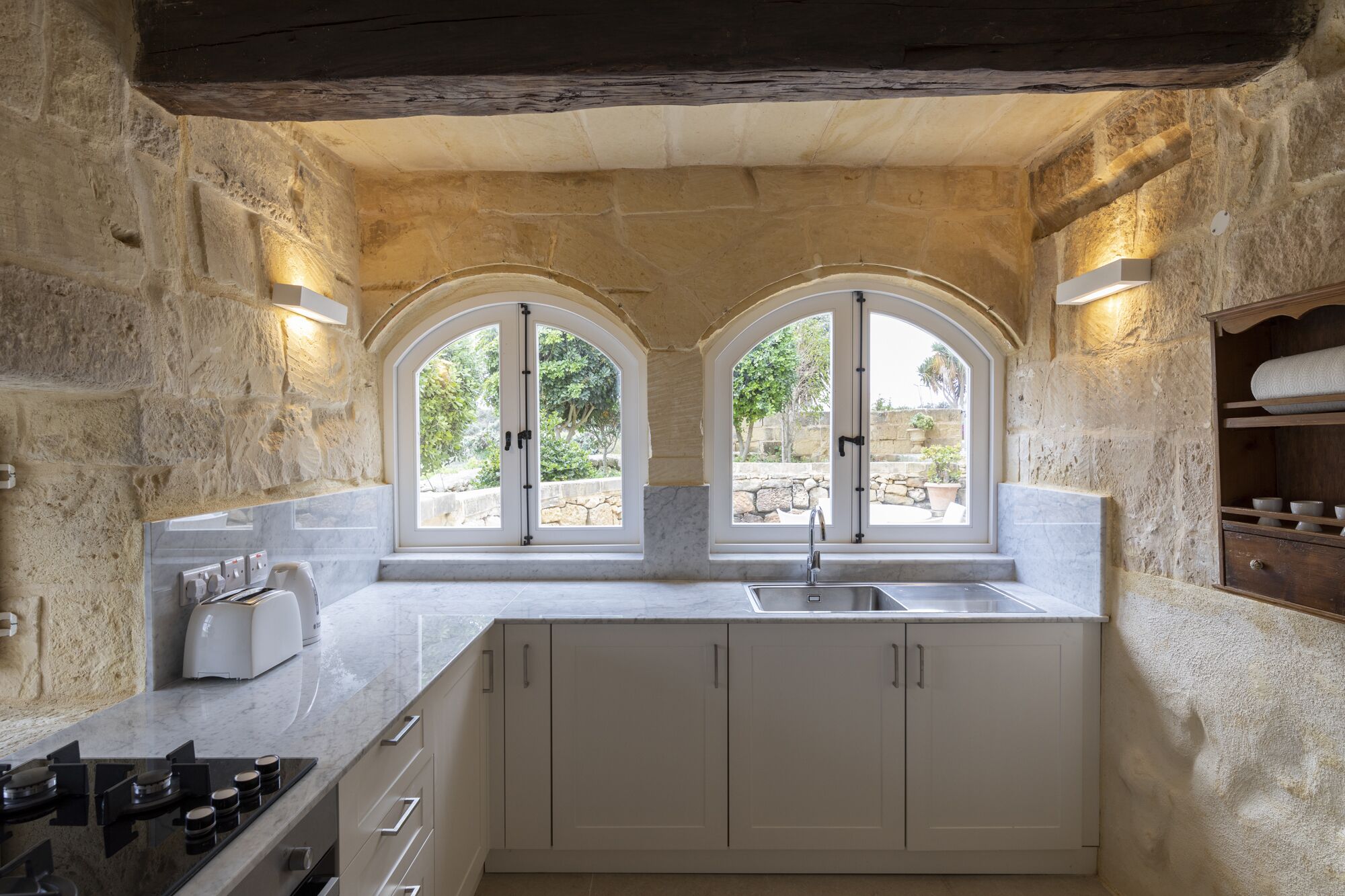 雪櫃、焗爐、爐具、電熱水壺