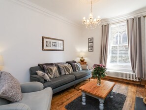 Cottage | Interior - Charlotte House (Whitby)