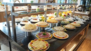 Free daily continental breakfast - Melid Hotel (Malatya)