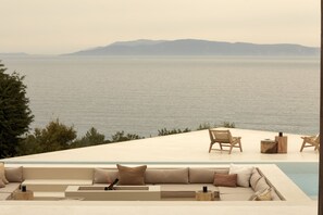 Terrace/patio - Sui Generis Villa (Kefalonia)