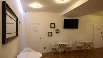 Basic Shared Dormitory | Living area | Printers