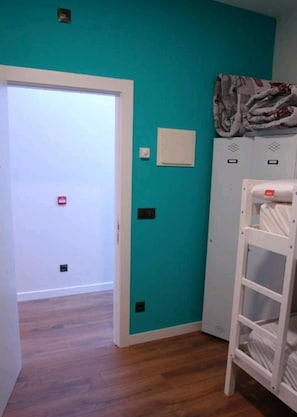 Gemeinsamer Basic-Schlafsaal