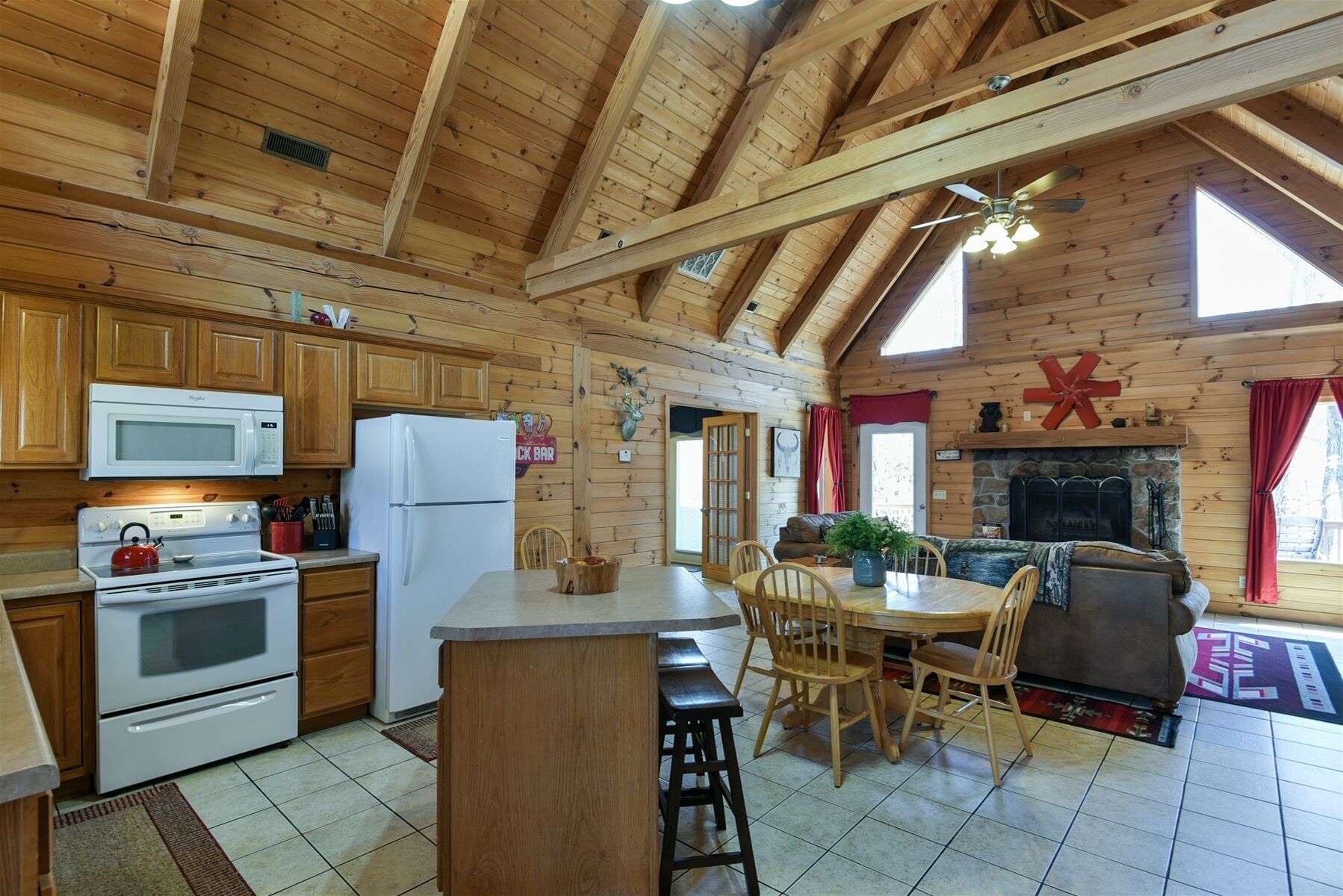 Dakota Lodge in Branson Cedars Resort