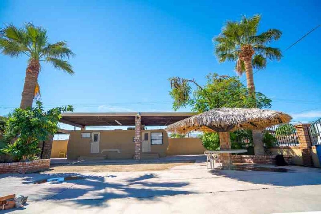 Cozy In-town Rental home - Casa Rumba