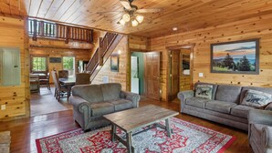 House, Multiple Beds (Pinnacle Pool View Lodge  #625) | Living area - Pinnacle Pool View Lodge #625 (Gatlinburg)