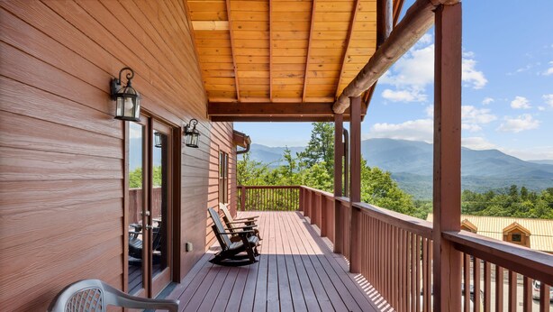 House, Multiple Beds (Pinnacle Pool View Lodge  #625) | Terrace/patio - Pinnacle Pool View Lodge #625 (Gatlinburg)