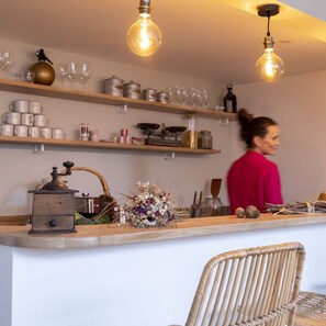 Bar (en la propiedad)