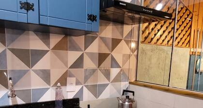 Duplex house 600m from the sea - facing Campeche Island in Florianópolis!