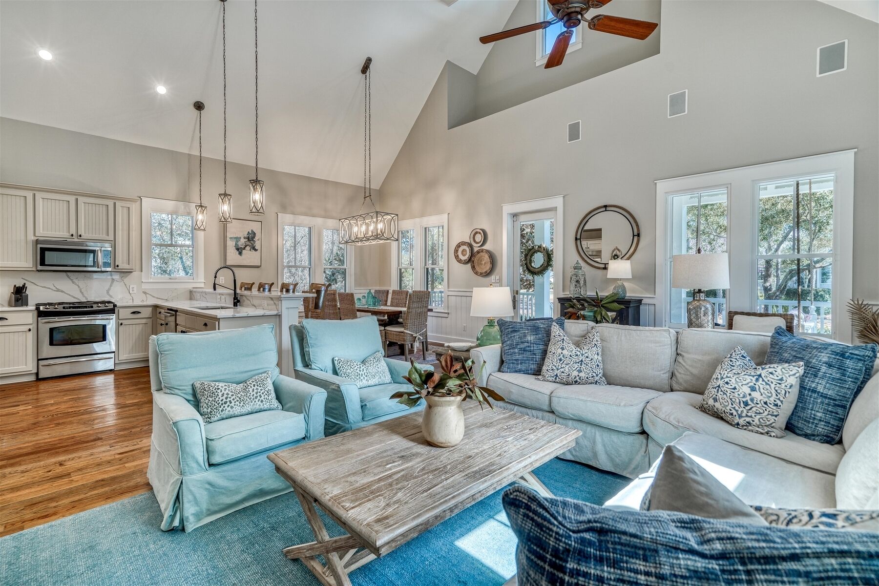 3 Bedroom Designer Lake District Home in WaterColor with Electric Cart.