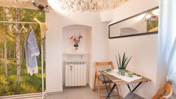 Desk, free WiFi, bed sheets