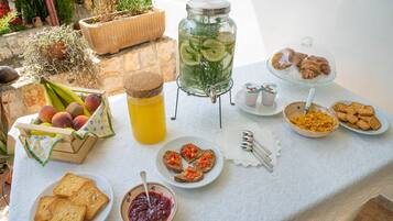 Tägliches inbegriffenes Frühstücksbuffet