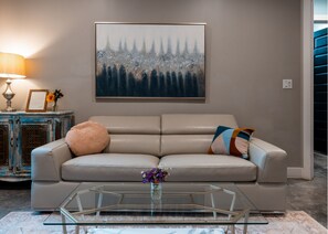 Smart-TV og stereoanlegg