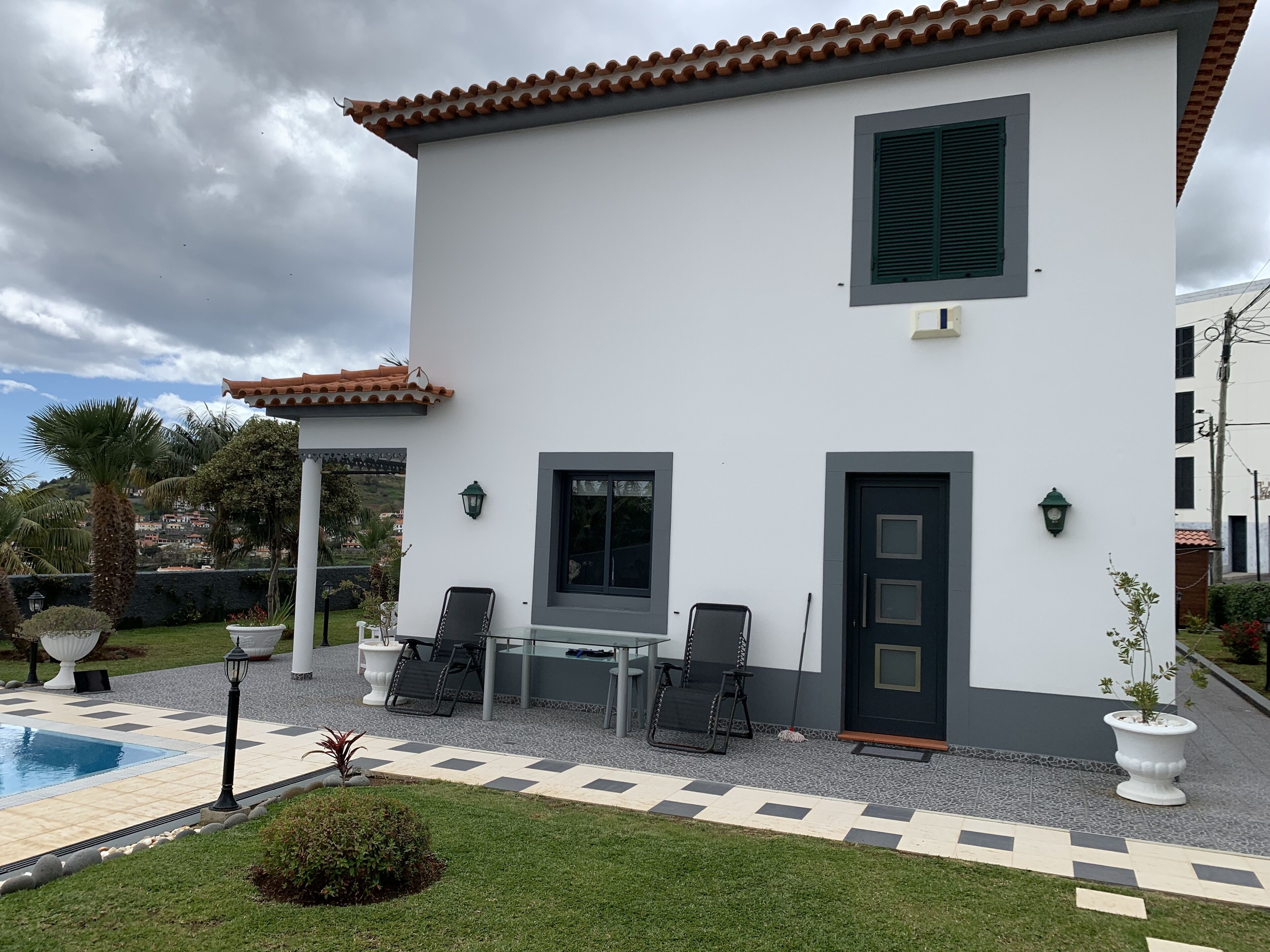 Beautiful 1-bed Apartment in Funchal, Madeira