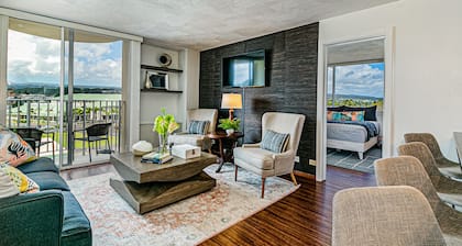 Cosmopolitan Condo - Lagoon Centre 701 In the Heart of Hilo