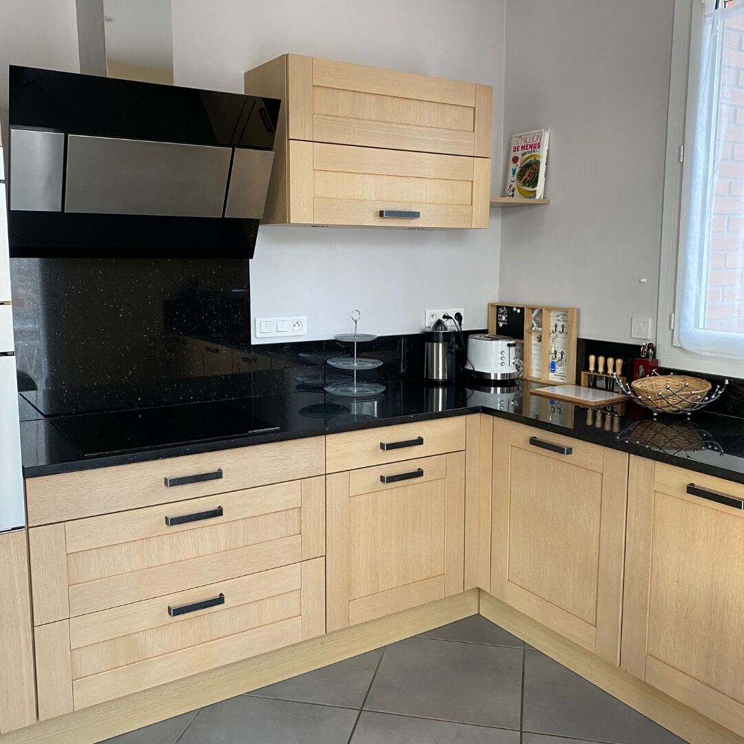 La Brivadoise, pleasant townhouse with swimming pool