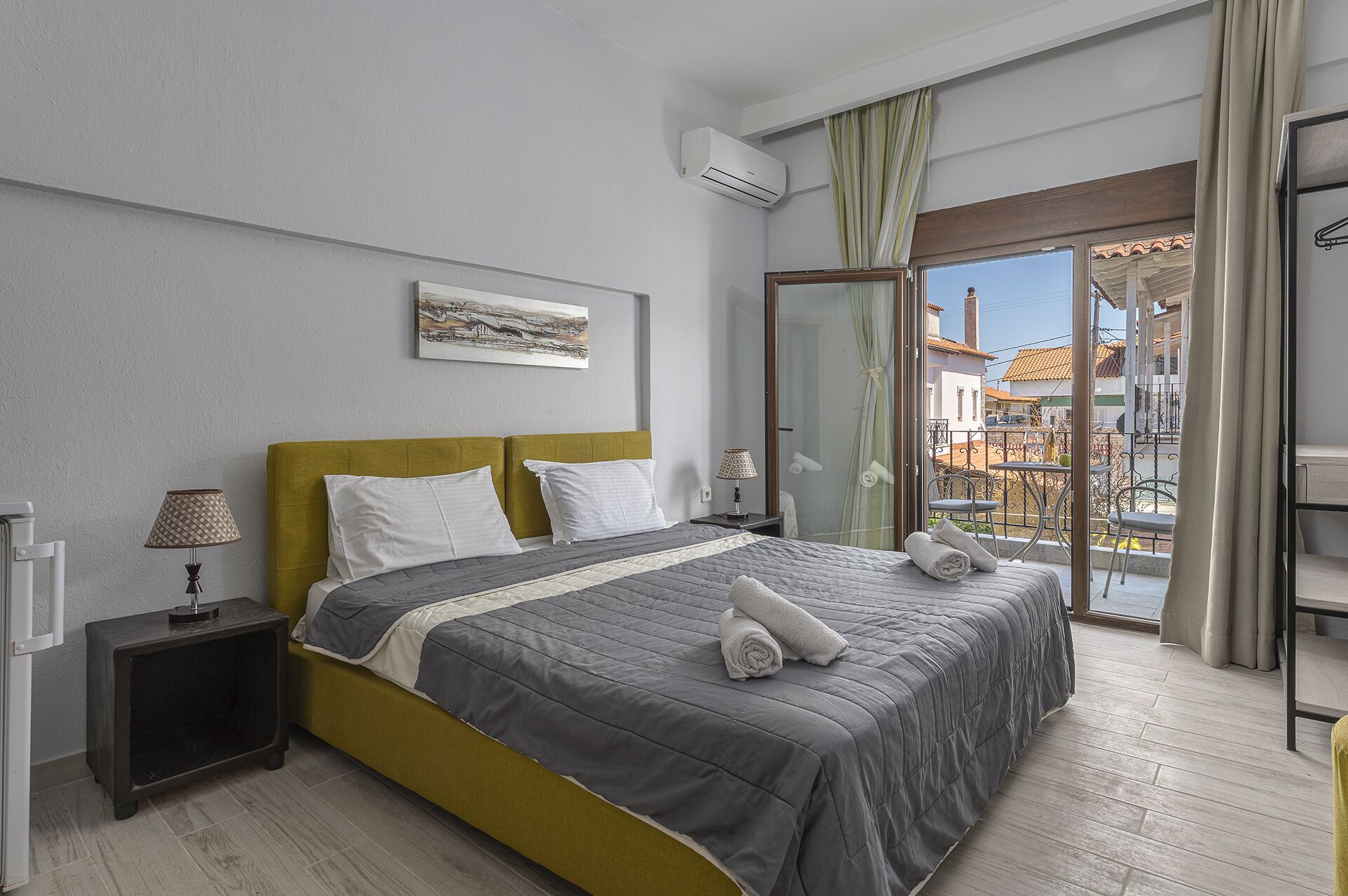 Photo - Adonis Hotel