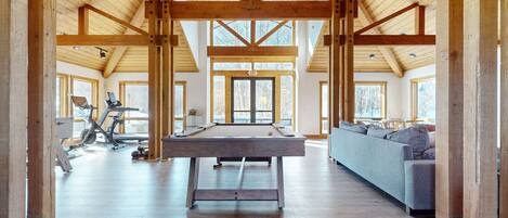 Condo, 3 habitaciones | Interior