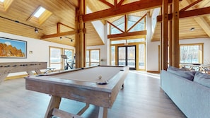 Leilighet, 3 soverom | Spillrom