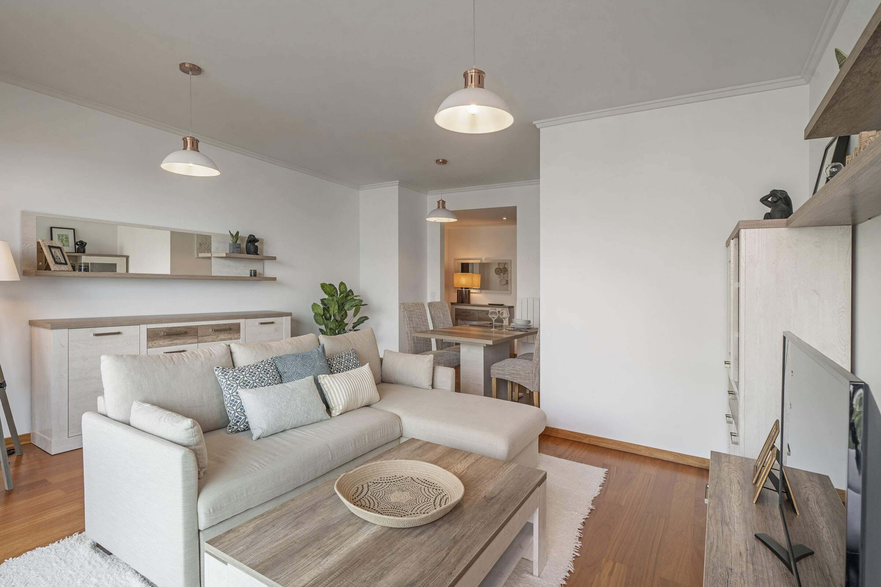 Apartment With Pool and Gym, Piornais Residence I