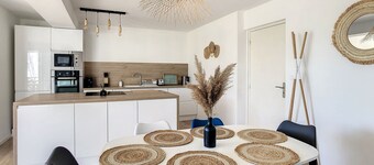 ** Superbe appartement sur le canal du midi **