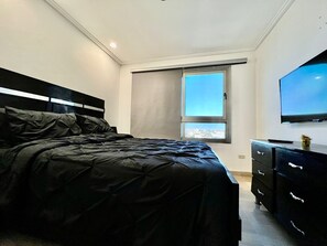 3 Schlafzimmer, Bügeleisen/Bügelbrett, WLAN, Bettwäsche