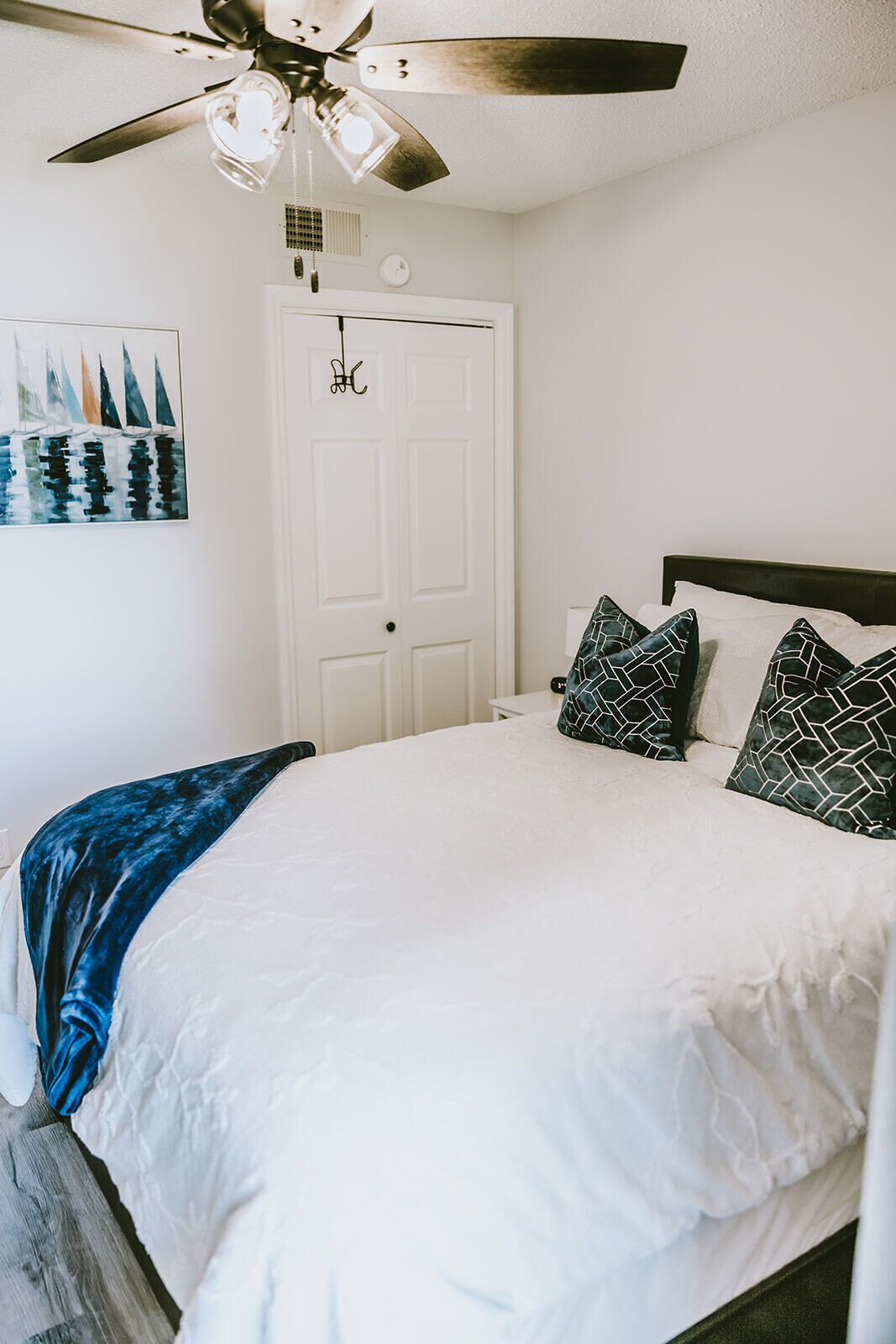 2 chambres, fer et planche à repasser, Wi-Fi gratuit, draps fournis