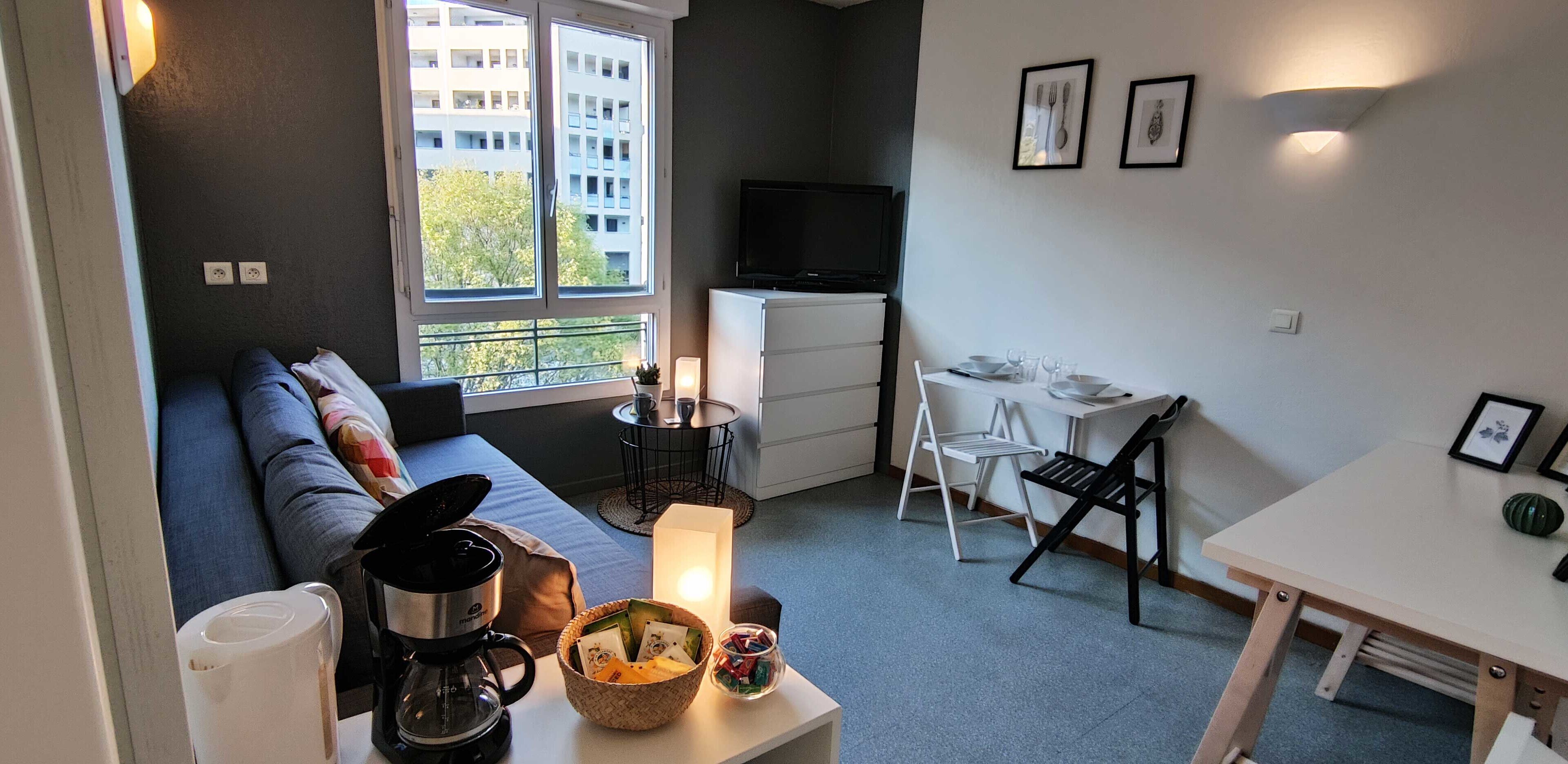 Lovely Studio Equipped For 2 In Aix En Provence