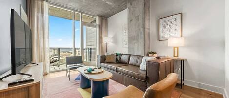 Televisión y oficina